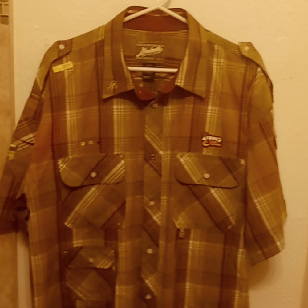Akademics retro short sleeve